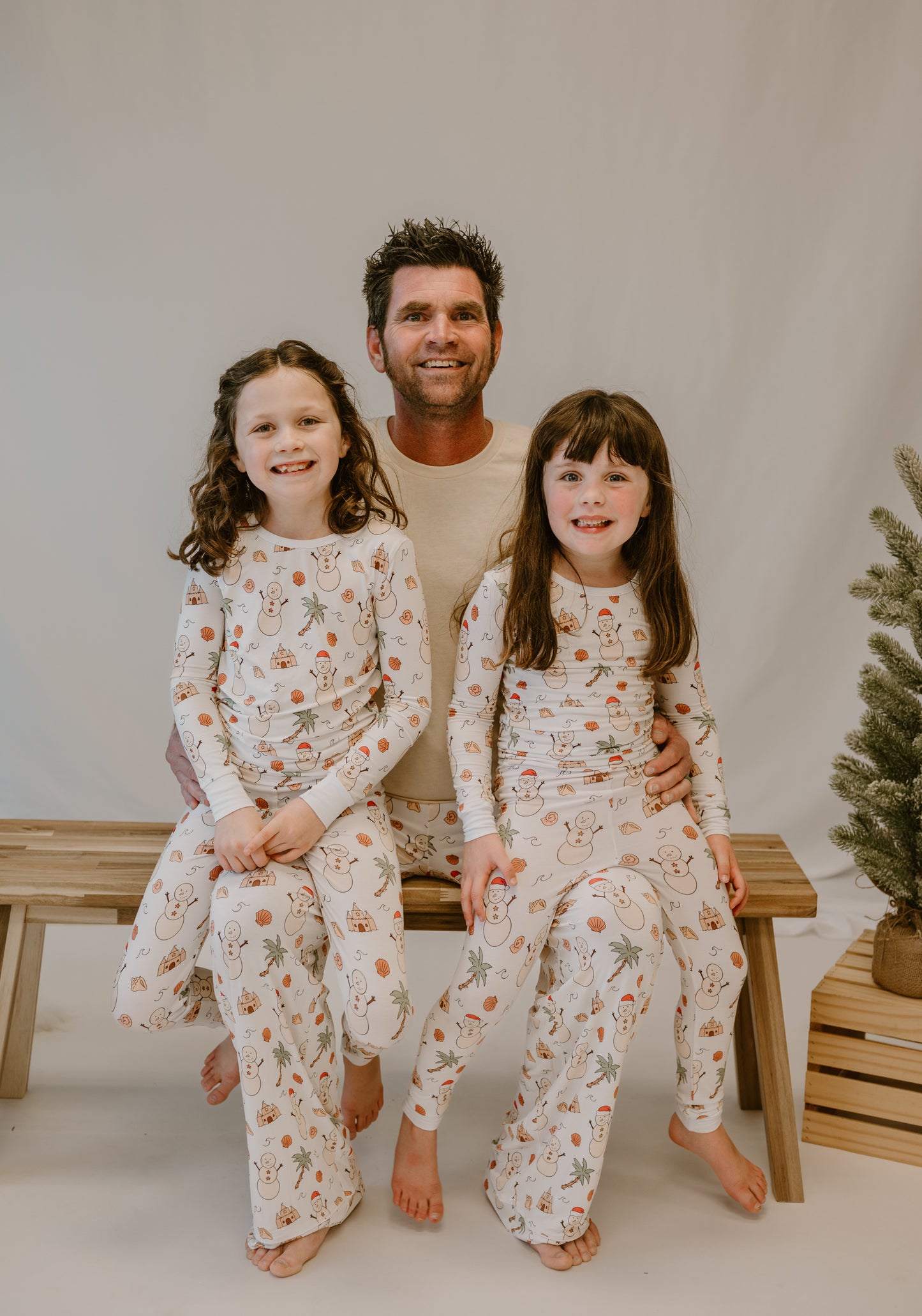 Jingle Bells and Sea Shells Men’s Pajamas